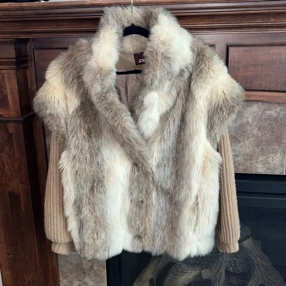 Vintage glamorous chic classic vintage ivory taupe faux fur sweater jacket 13/14 - Picture 1 of 16